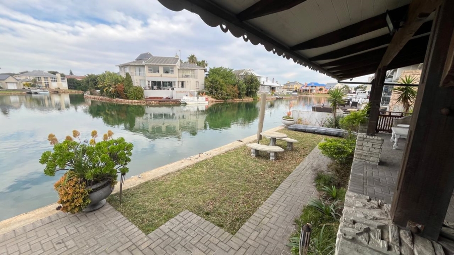 3 Bedroom Property for Sale in Marina Martinique Eastern Cape